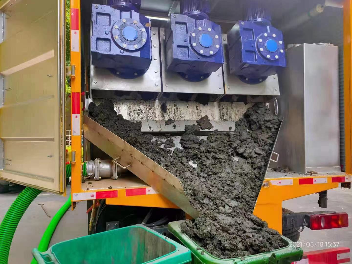 灌云化粪池清掏城市维护站-泥浆净化干湿分离处理